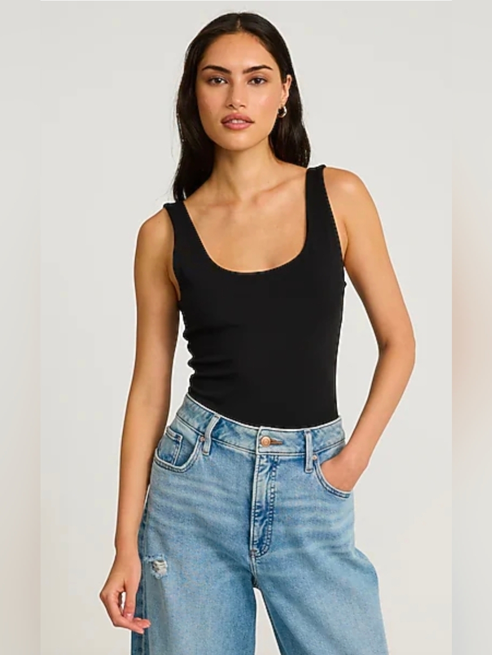 Express Body Contour High Compression Scoop Neck Bodysuit. New Without Tags.